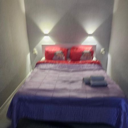 Амстердам Apartment Kremenchuk Luaran gambar