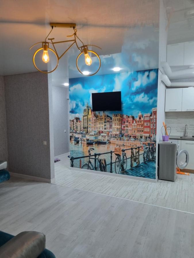 Амстердам Apartment Kremenchuk Luaran gambar